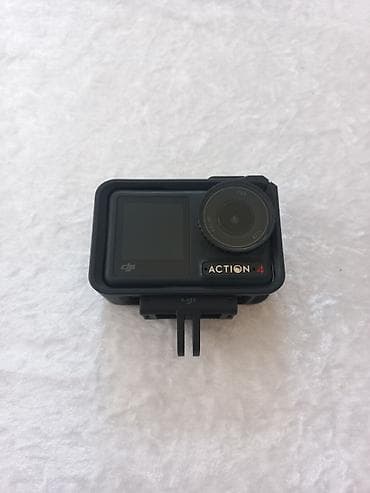 DJI Osmo Action 4 aksion kamerası seti.7-8 aydır almışam.Cəmi 2 dəfə