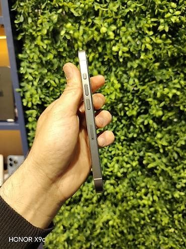 bakcell operator nomresi: IPhone 15 Pro, 128 GB, Natural Titanium, Zəmanət, Kredit, Simsiz şarj — 7