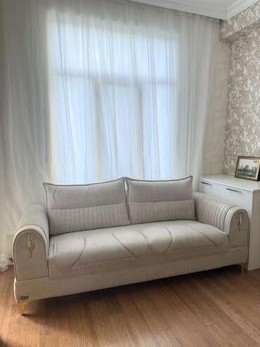 Di̇van-kravat, Açılmayan, Bazasız