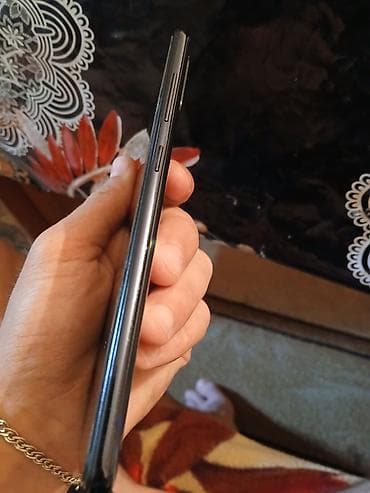 philips xenium 9@9d: Samsung Galaxy A51, 64 GB, rəng - Qara, İki sim kartlı, Barmaq izi — 3