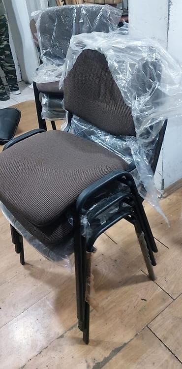 ikinci el pec: Ofis kurs üçün oturacaqlar say var təzə kimidir — 3