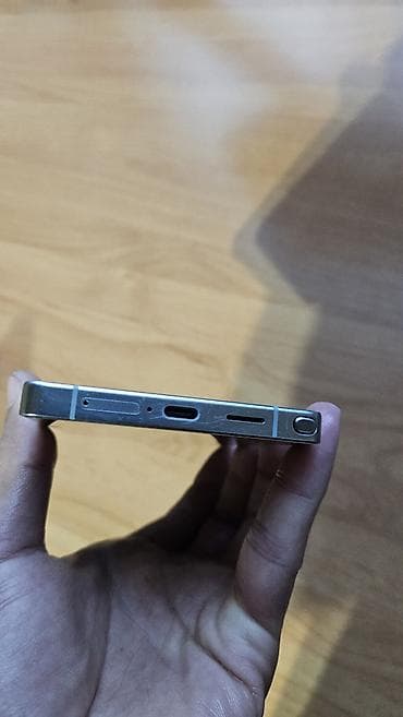 xiaomi redmi 11: Samsung Galaxy S25 Ultra, 256 GB — 3