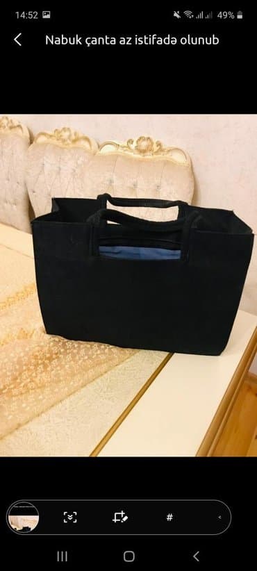 Nabuk çanta yaxşı vəziyyətdədir