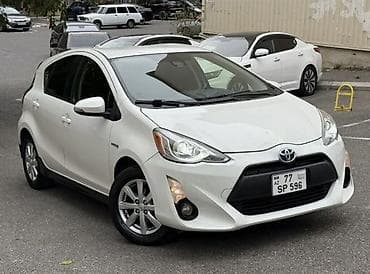 yaris masini: Toyota Aqua: 1.5 l | 2017 il Hetçbek — 3