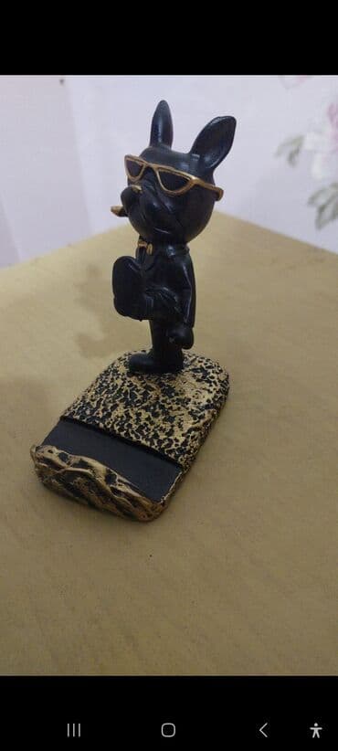 Video oyunlar və konsollar: Tolefon altlığı — 1