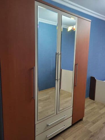 ev kirayesi bakida: Yasamal rayonu,İnşaatçılar metrosunun 2dəqiqəliyində 5mərtəbəli — 6