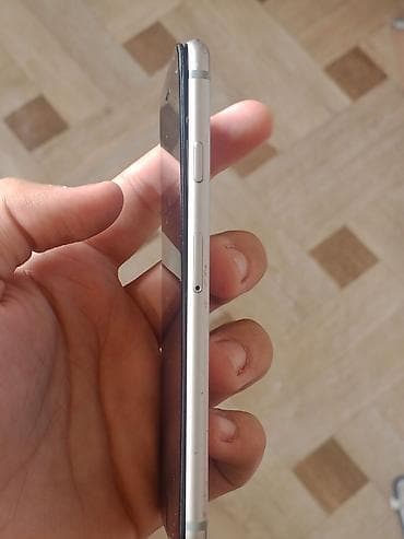 060 nomreler nedir: IPhone 6, 16 GB, Gümüşü, Qırıq — 3