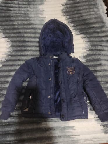 Uşaq geyimi və ayaqqabıları: Uşaq qış gödəkçəsi – tünd göy rəng - Brend detalı: ön və arxaqubada — 2