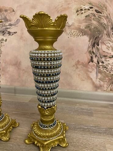 Dekorativ cüt vaza/şamdan - Klassik barokko üslubunda, qızılı rəngdə