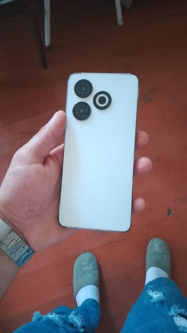 telegon: İnfinix smart 8 Boz rəng 64 yadaş 4 ram kirditdə deyl problem təkcə — 2