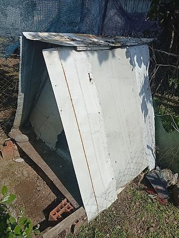 itlerin ucuz qiymete satisi: Salam it yuvası ətrafı dəmirdəndi altı taxtadan 85m çox münasib — 4
