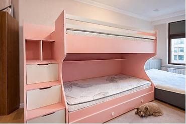 şkafların satışı: Qız üçün, İşlənmiş, Çarpayı, Matras ilə — 1