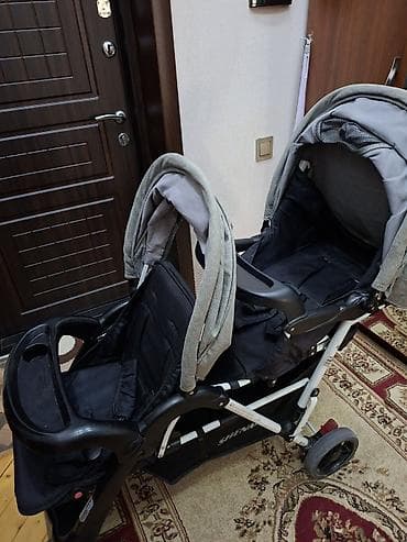 Uşaq geyimi və ayaqqabıları: Əkizlər üçün araba — 4