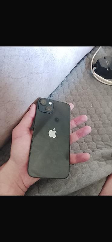 ipad 10 cu nesil: IPhone 13, 128 GB, Midnight, Zəmanət, Barmaq izi, Face ID — 1