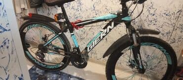 Giern marka dağ velosipedi - Rəng: qara-açıq mavi kombinasiyası