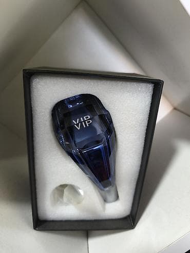 VIP avtomobil ətiri - Qutulu, hədiyyəlik təqdimat: içi süngərli