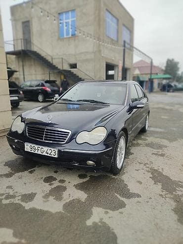 Aksesuarlar və tüninq: Mercedes-Benz C‑Class sedan - Korpus: qara rəng, 4 qapı, yüngül — 2