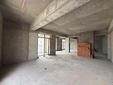 Mənzillər: Satılır 3 otaqlı yeni tikili 110 m², 28 May m. Kateqoriya Yeni tikili — 7