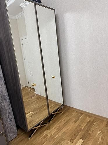 Mebel dəsti – güzgülü şkaf və komod - Şkaf: İkili açılan qapı, tam