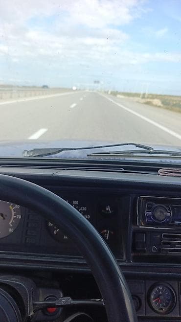 99 lada: VAZ (LADA) 2107: 1.6 l | 1999 il 4552577 km Hetçbek — 3