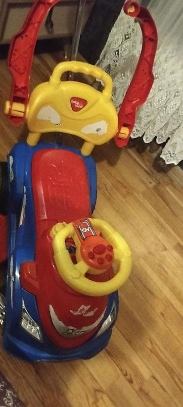 uşaq oyuncaqları robocar: Uşaq üçün minik maşını – itələmə saplı, təhlükəsizlik kəmərli və — 3