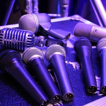 mikrofon almaq: Yeni Simli Mikrofon Shure, Ödənişli çatdırılma — 3