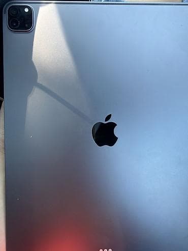 ipad 5 2017: Apple iPad Pro 12.9 düym seriyası 
2021 esil 2024 almisig 128gb — 1