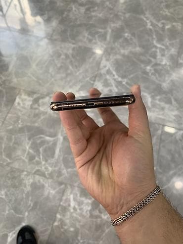 iphone 4 s: IPhone 11 Pro Max, 64 GB, Qızılı — 5