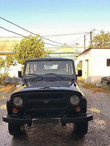 UAZ Hunter – tam ötürücülü, sərt karkaslı ofroud yolsuzluq avtomobili