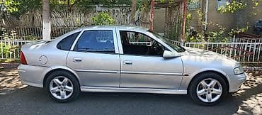 p4 disk: Opel Vectra: 1.8 l | 2001 il 317000 km Sedan — 4