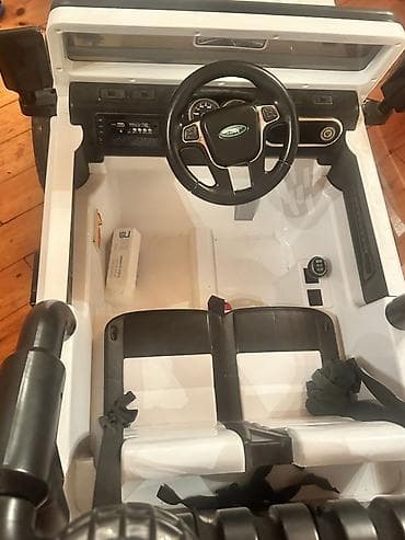 Uşaqlar üçün elektrikli oyuncağ avtomobil – off-road tipli Jeep stili — 8