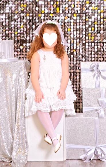 məktəbli jaketi: Üzərində jaketi də var. Ölçü 6 yaş — 1