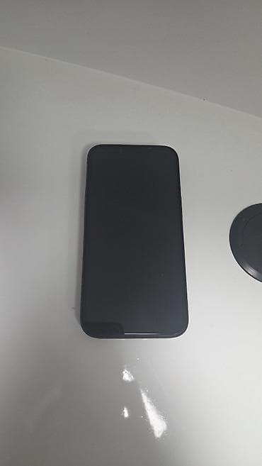 qin telefon: IPhone 13, 128 GB, Qara, Face ID — 2