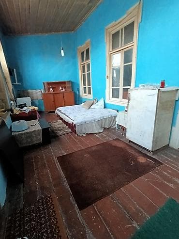 dernegul kiraye ev: Satılır: qədim üslublu həyət evi Xüsusiyyətlər: - 1 mərtəbə, hündür — 3