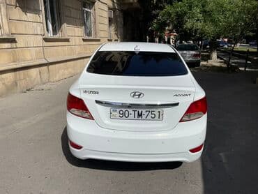 kia optima 2019: Hyundai Accent: 1.6 l | 2011 il Sedan — 2