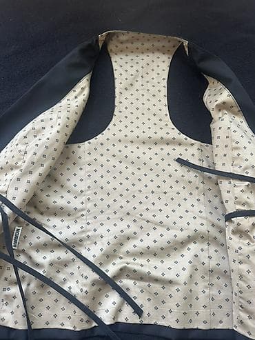 jiletler: Vest 
Xs/S
230 azn — 3