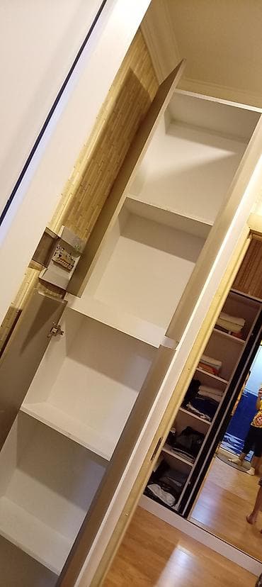 Digər mebel: Hamam şkafı membrandi materiali hündürlük 2.40 m eni 0.53 m derinlik — 3
