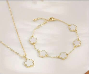 oğlan sepləri: Sep ve qolbaq dest Elaqe nömrəsi +994 77 754 64 34 . çatdırılma — 1