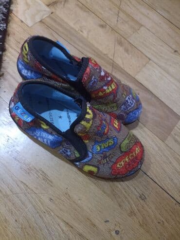 30 razmer: Ev ücün ayaqqabisi — 1