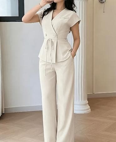 • SİFARİŞLƏ GƏTİRİLİR 🛍️ • Qadınlar üçün krem rəngli iki hissəli lalafo.az -da • SİFARİŞLƏ GƏTİRİLİR 🛍️ • Qadınlar üçün krem rəngli iki hissəli