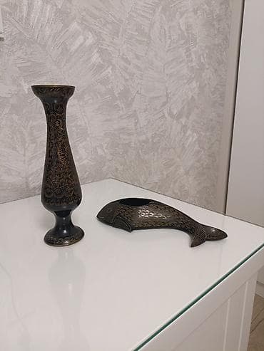 qab gulləri: Vaza dəsti, Metal — 1