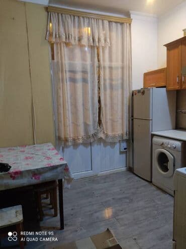 2 комнатные квартиры в хырдалане: Sumqayitda 2 ci məhəllədə 4 mertebeli binanın 2-ci mərtəbəsində — 11