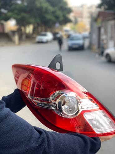 Nissan 2011 il, Analoq, Yaponiya, Yeni