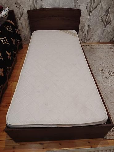 Təknəfərlik çarpayı, Bazasız, Matras ilə, Siyirməsiz