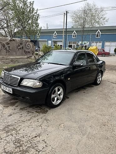 vaz 2107 panel: Mercedes-Benz C 180: 1.8 l | 1997 il Sedan — 6