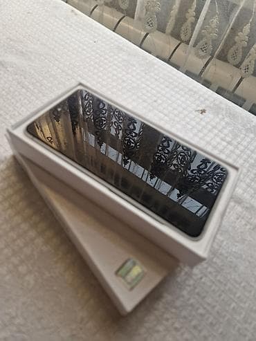 samsunq not 10: Samsung Galaxy S21 FE, 128 GB, rəng - Ağ — 4