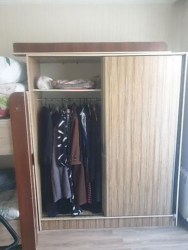 uşaq dolabi: İşlənmiş, 2 qapılı, Qəhvəyi, Digər material, Kupe, Düz dolab — 1