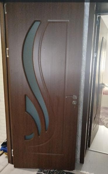 Qonaq otağı üçün İşlənmiş Otaq qapısı Plintus ilə, Zəmanətsiz, Ünvandan götürmə, Ödənişli çatdırılma lalafo.az -da Qonaq otağı üçün İşlənmiş Otaq qapısı Plintus ilə, Zəmanətsiz, Ünvandan götürmə, Ödənişli çatdırılma