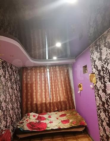 qaraj satilir: 3 otaqlı, Yeni tikili, 53 kv. m — 10