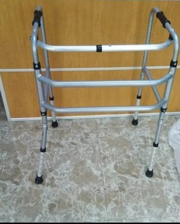 Yerimək üçün arabalar, çəliklər, əsalar, rollatorlar: Topdan və Pərakəndə Anbardan Satiş. Whatsapa gonderin qiymeti oyrenmek — 14